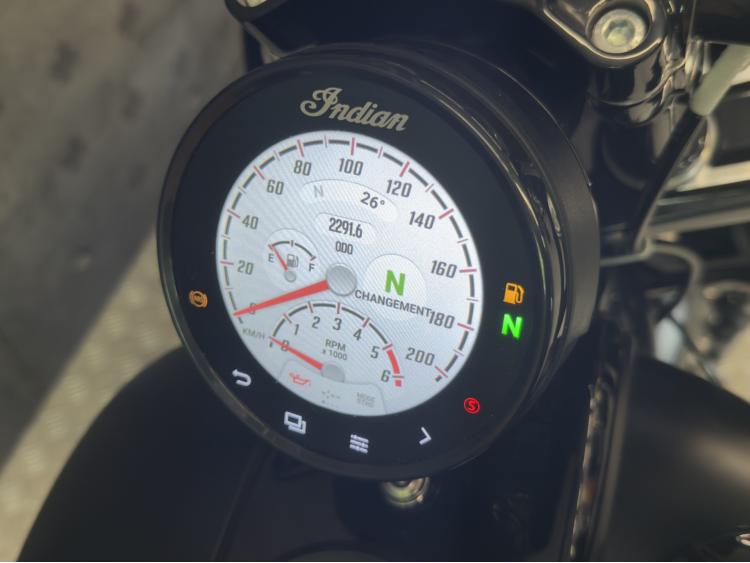 INDIAN SPORT CHIEF 1900 RT 2000kms