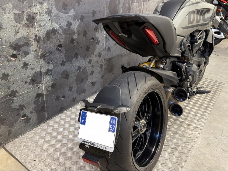 DUCATI DIAVEL 1260 V4 3000kms