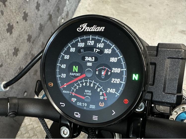 INDIAN FTR 1200 R CARBON EQUIPEE 3000kms