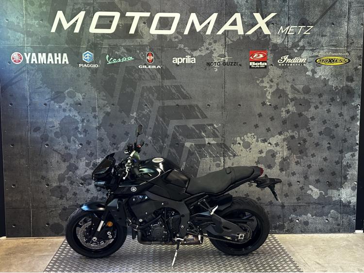 YAMAHA MT-10 BLACK 14000kms