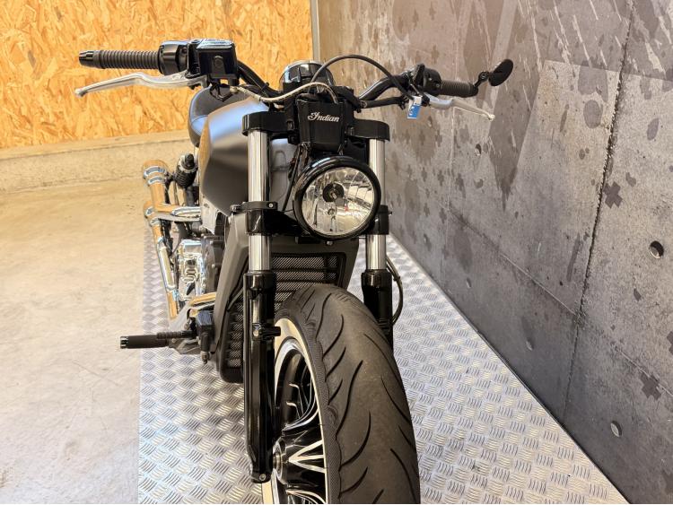 INDIAN SCOUT 1200 BLACK SMOKE 8000kms