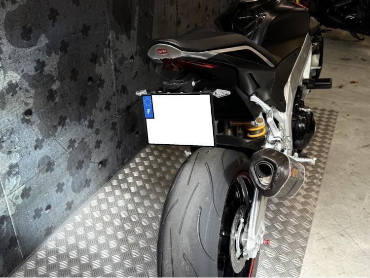 APRILIA TUONO 1000 V4 APRC ABS AKRAPOVIC