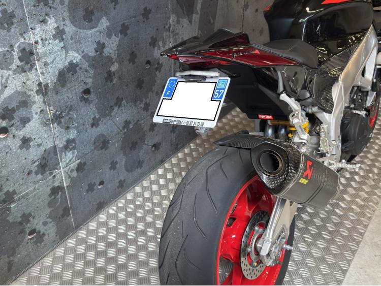 APRILIA TUONO 1100  V4 RR AKRAPOVIC 12000kms