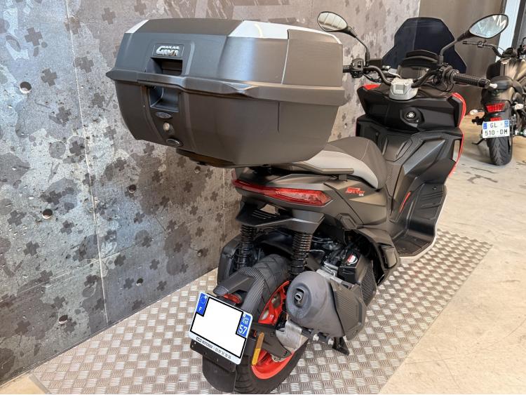 APRILIA SR 125 GT 4000kms