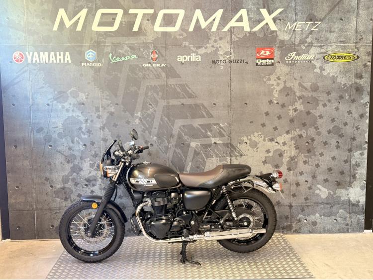 KAWASAKI W800 11000kms 35kw