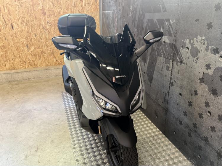 HONDA FORZA 125 8000kms