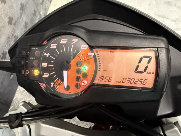 KTM 690 DUKE ABS