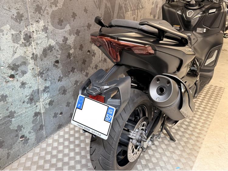 YAMAHA TMAX 560 TECH MAX 2000kms