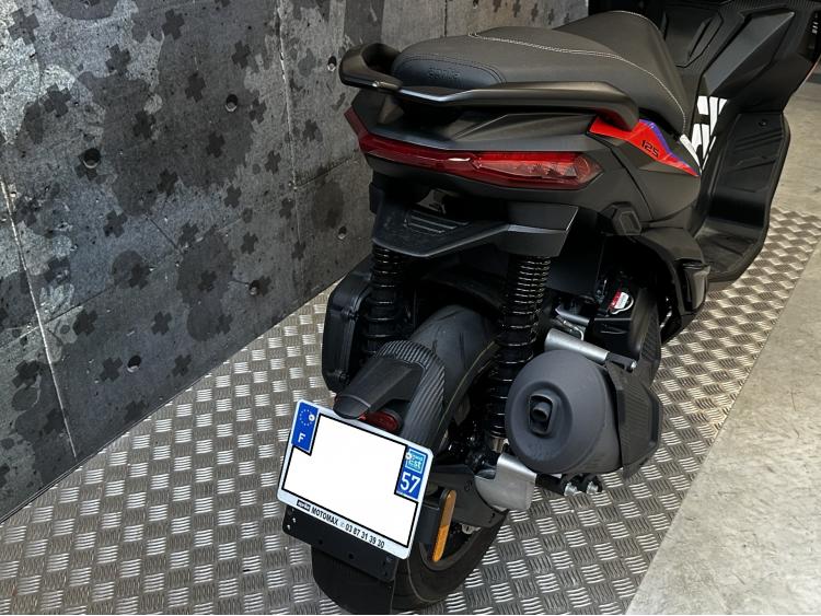 APRILIA SR 125 GT REPLICA GP VINALES 300kms