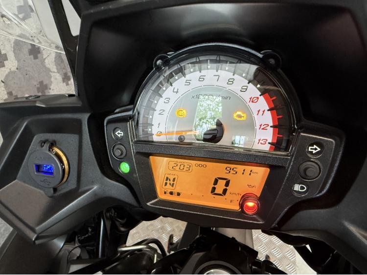 KAWASAKI VERSYS 650 ABS 9000kms