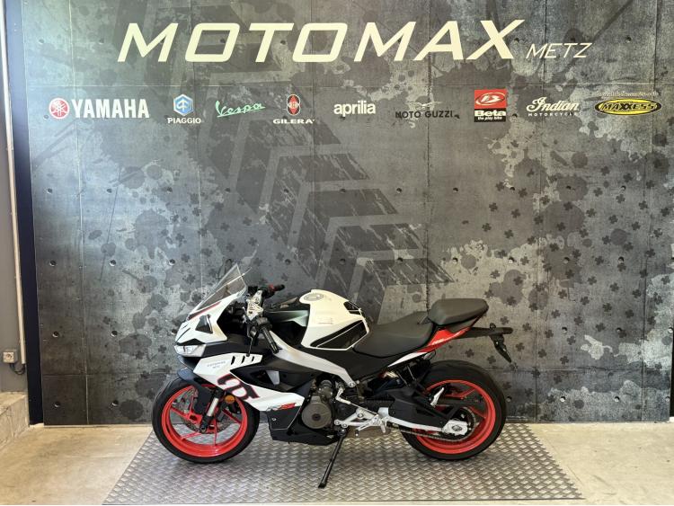 APRILIA RS 457 OPALESCENT LIGHT 1300kms