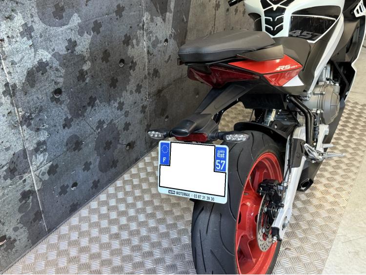 APRILIA RS 457 OPALESCENT LIGHT 1300kms