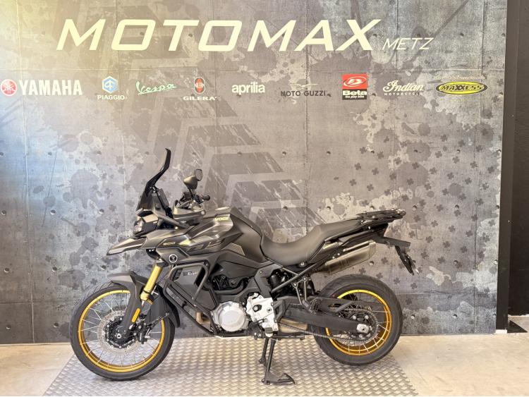 VOGE DS900X BLACK NIGHT 1800kms