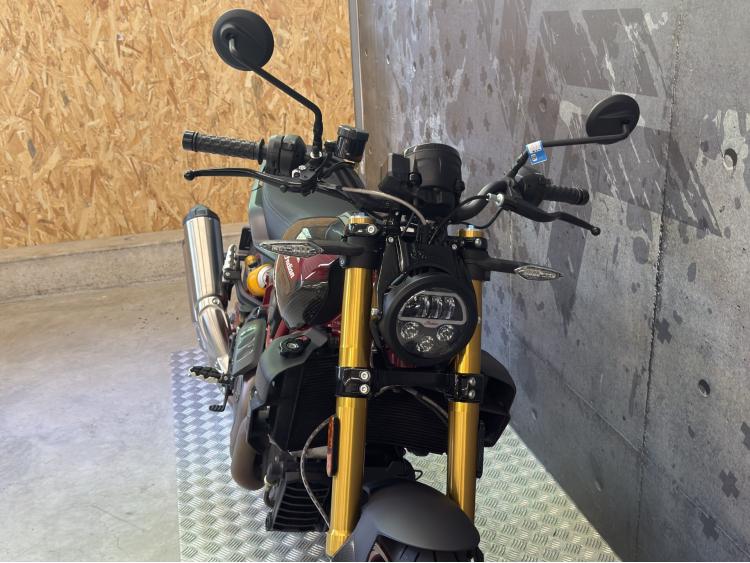 INDIAN FTR 1200 R CARBON PREMIUM 2000KMS