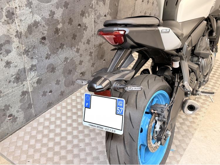 YAMAHA MT-07 Y-AMT 35kw 900kms