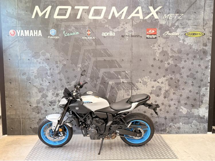 YAMAHA MT-07 Y-AMT 35kw 900kms