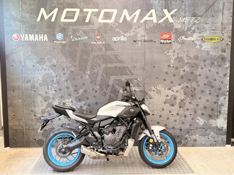 YAMAHA MT-07 Y-AMT 35kw 900kms