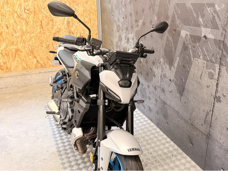 YAMAHA MT-07 Y-AMT 35kw 900kms